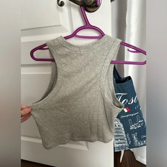 Gray basic tank top from dynamite - Picture 2 of 3